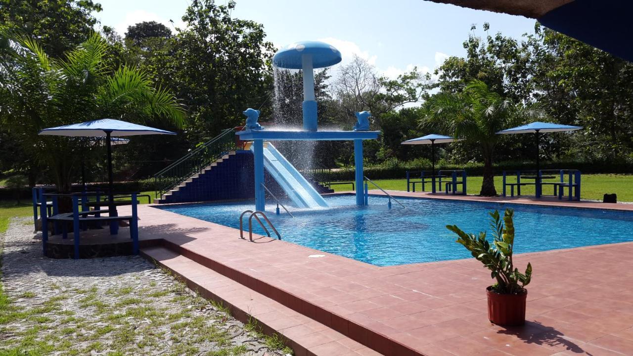 Hotel Hacienda Alajuela Colón Exterior foto