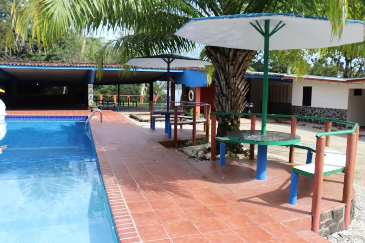 Hotel Hacienda Alajuela Colón Exterior foto